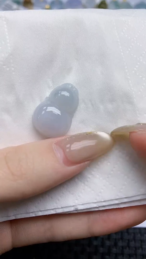 【闪购商品】翡翠颈饰未镶嵌天然A货翡翠