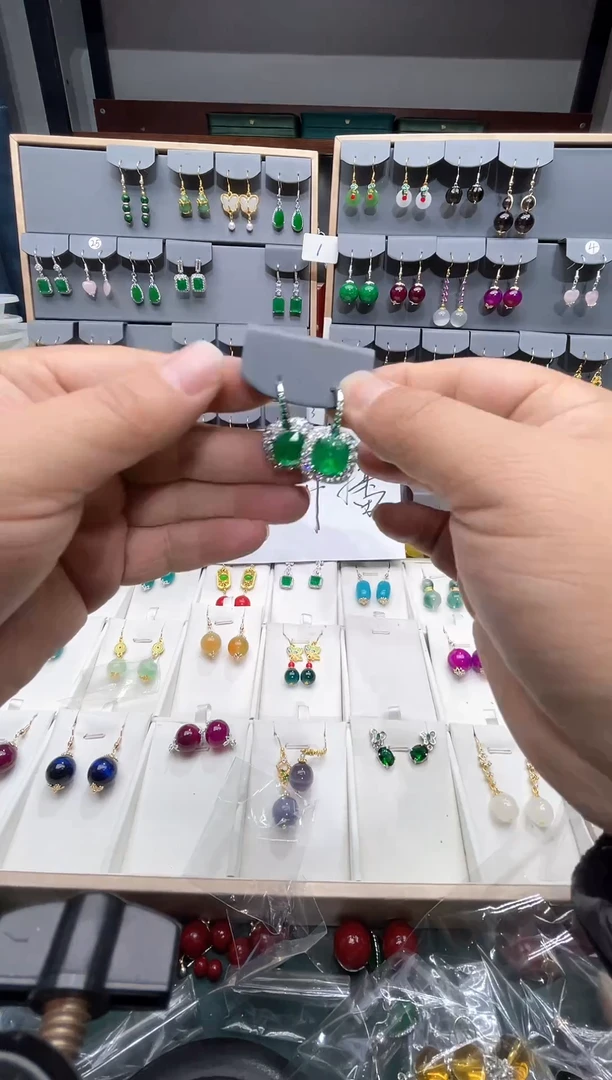 【闪购商品】合成立方氧化锆耳饰足金镶嵌时尚耳饰111