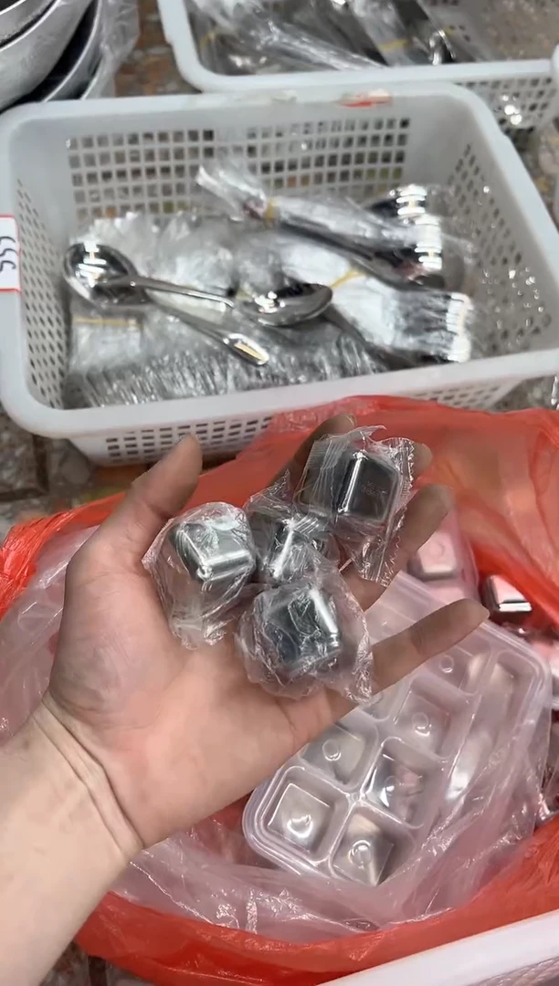 【闪购商品】不锈钢冰块散装