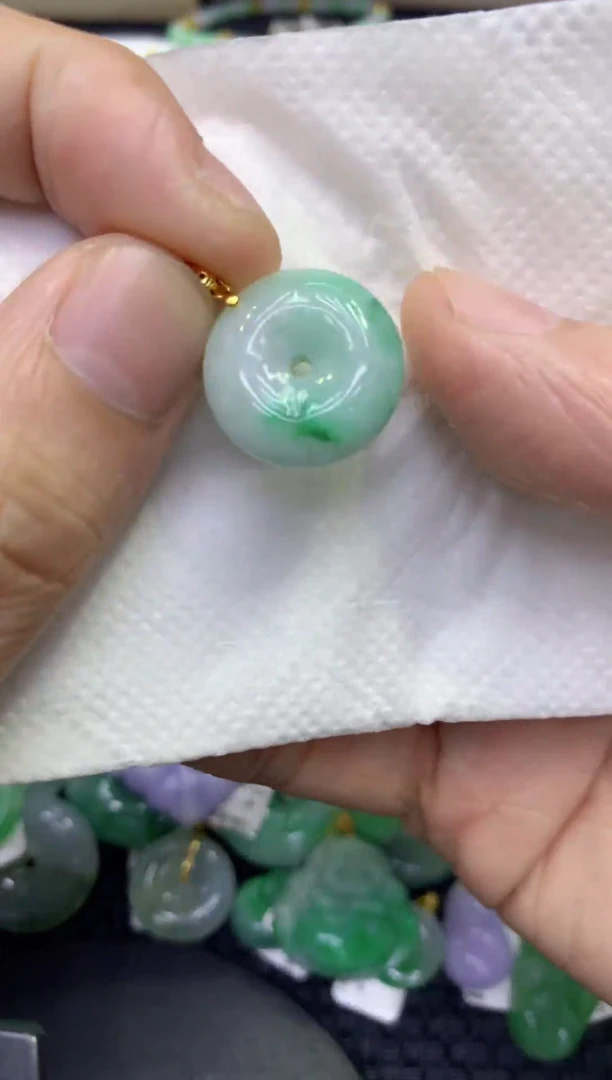颈饰未镶嵌翡翠天然缅甸A货翡翠