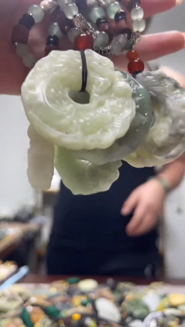 未镶嵌岫玉吊坠多样性发货拍一发一