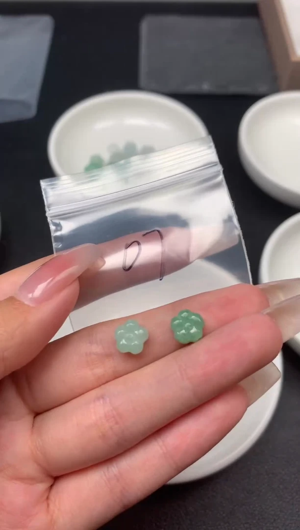 翡翠散珠@***¥天然缅甸翡翠花花