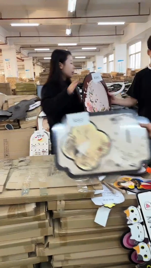 横款孤品果果微瑕闪购W565