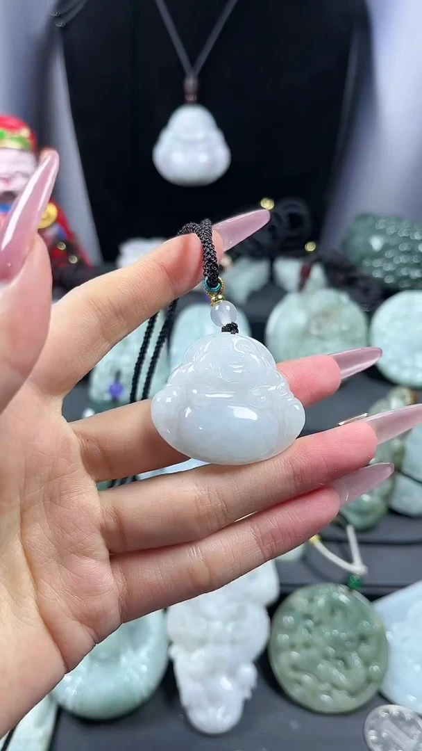 【闪购商品】翡翠颈饰未镶嵌大肚佛