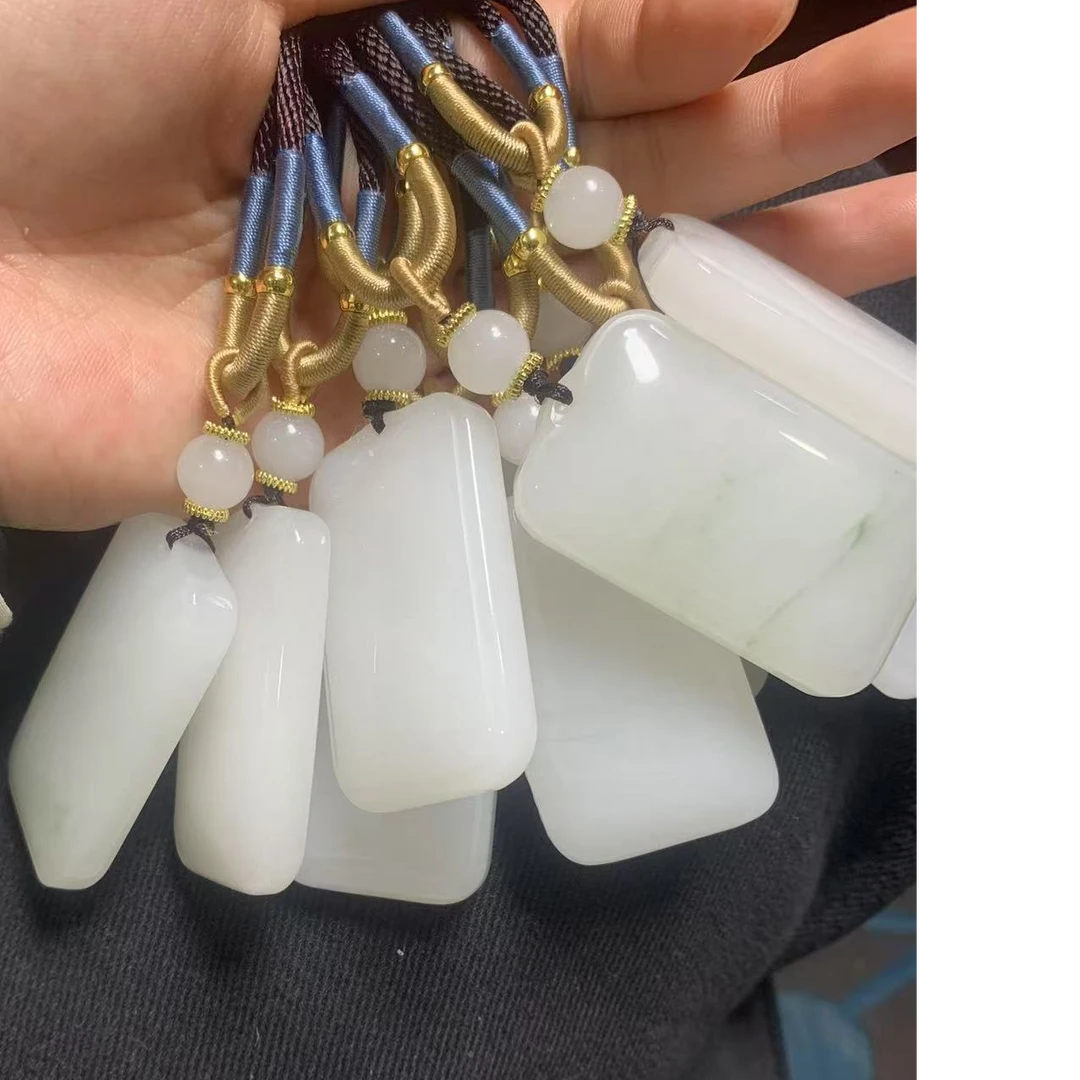 天然新疆金丝玉5a老熟料无事牌3*5多样性发货拍一发一百搭