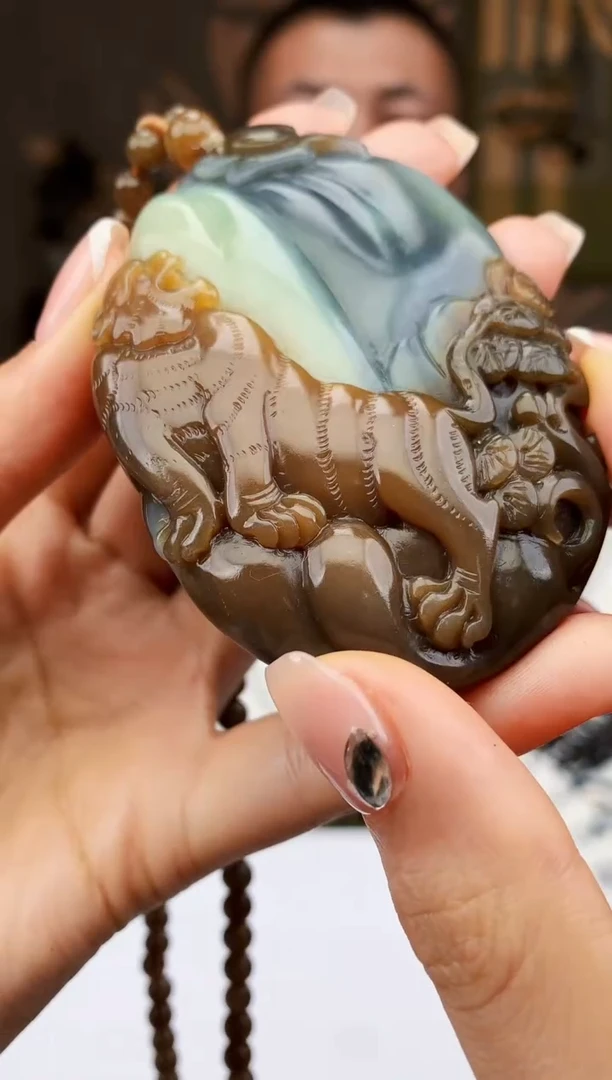 定制和田玉BOSS阳天然和田玉（拍一发一）