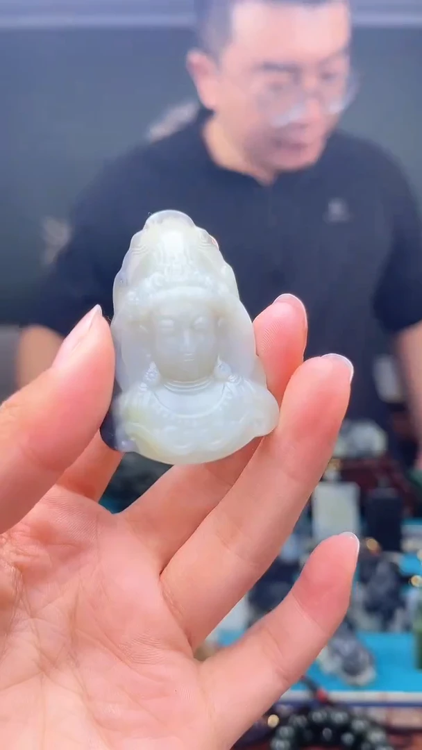 未镶嵌和田玉挂件1