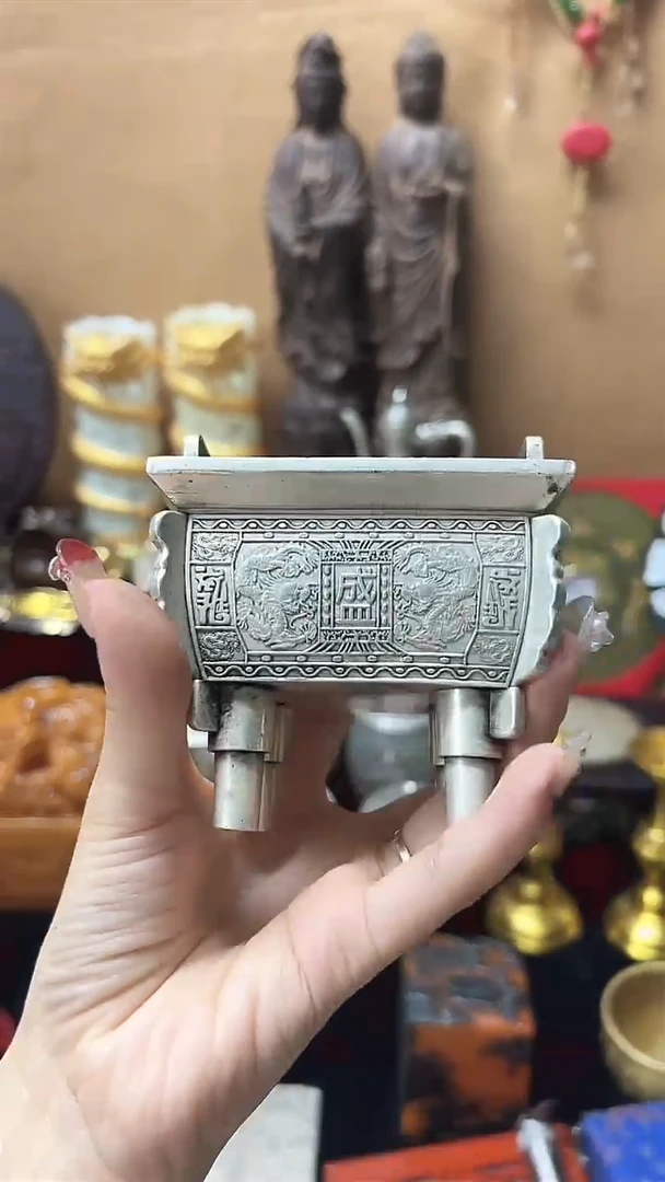 高端大气精美时尚摆件