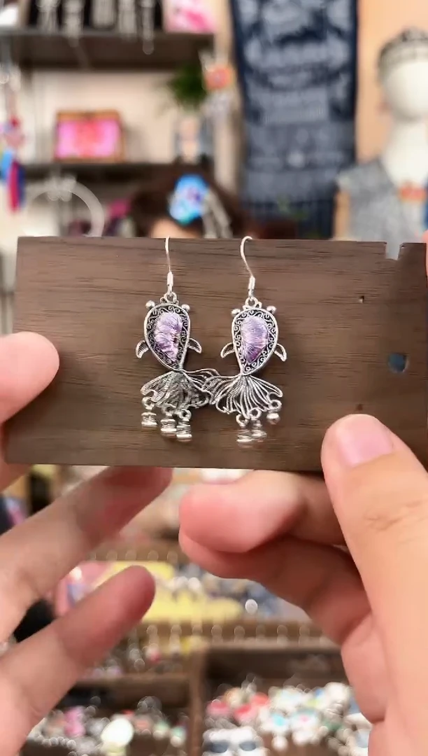 织绣民族风非遗老绣饰品