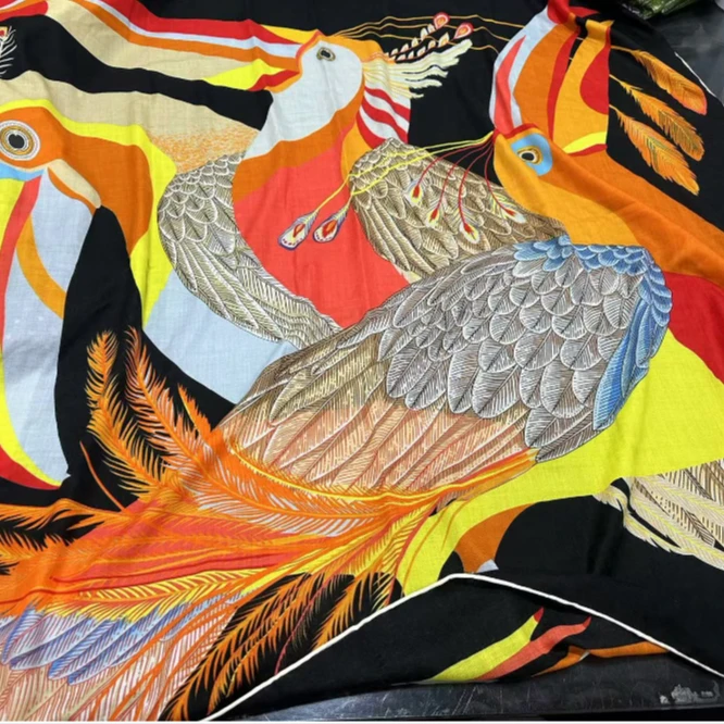 微次【对对天堂鸟】135*135丝毛女士印花四季薄款披肩围巾旅游