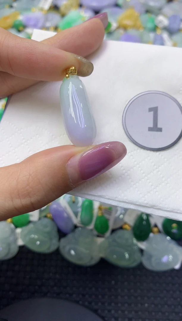 颈饰未镶嵌翡翠天然缅甸翡翠A货