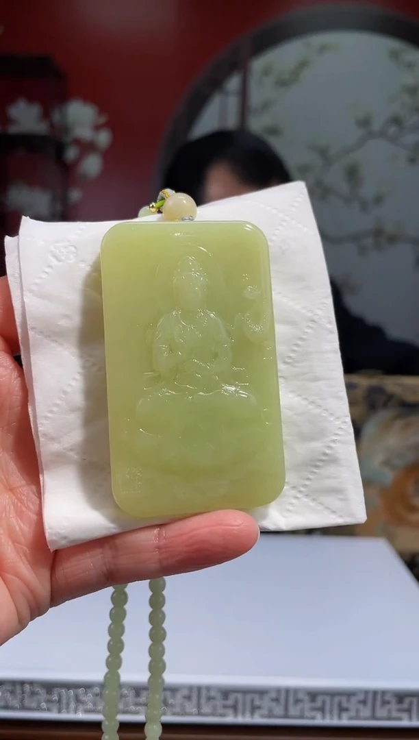 【闪购商品】定制和田玉Boss阳天然和田玉（拍一发一)