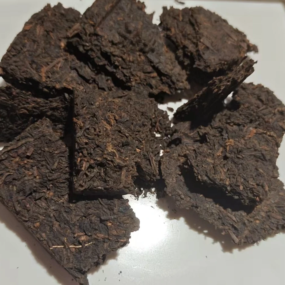 徐小敏现代工艺（08豆沙砖茶块）特级 乔销味  黑茶 纯好六堡茶
