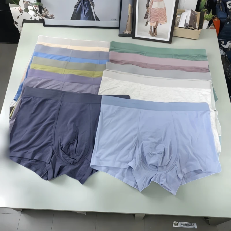 夏季无痕莫代尔男士内裤舒适平脚中腰薄款柔软透气宽松一体纯色