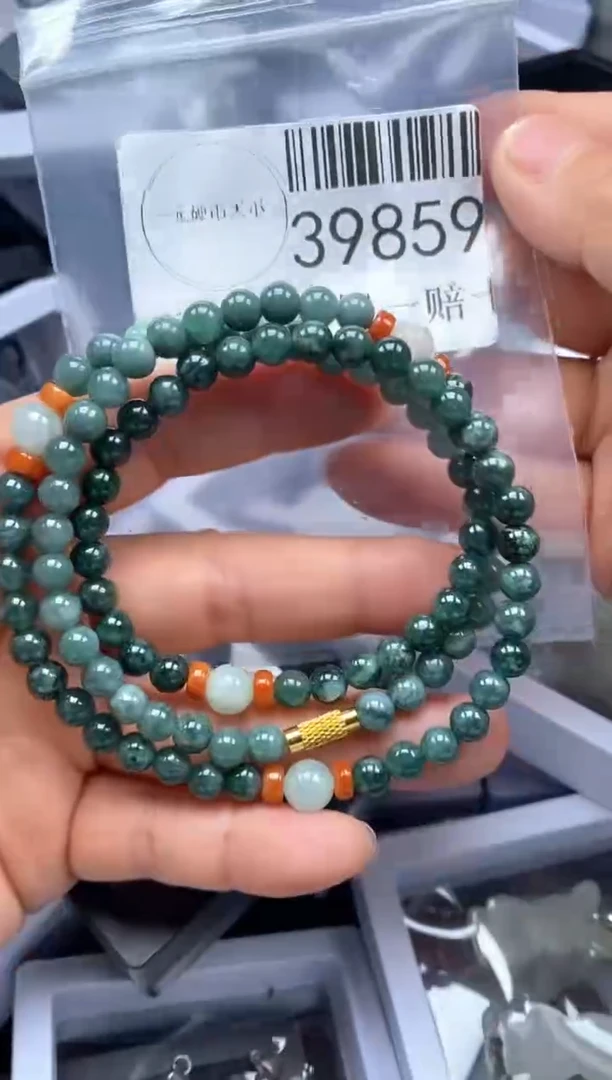 【闪购商品】翡翠吊坠(不含链)未镶嵌39859