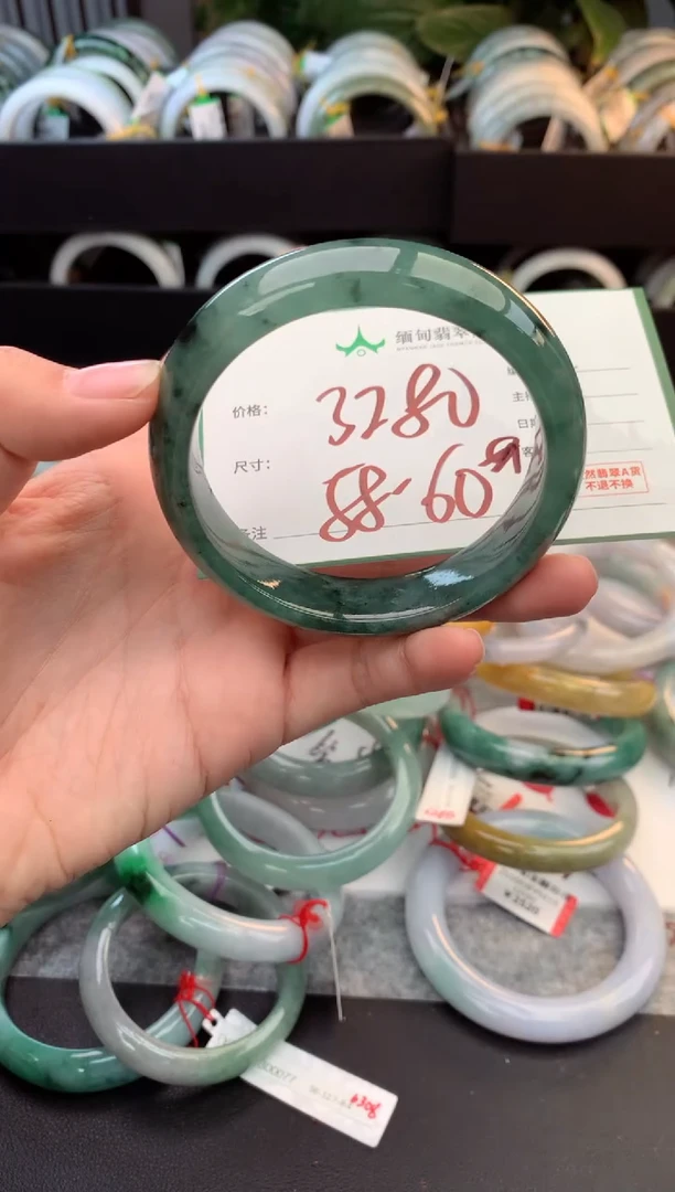 未镶嵌定制翡翠毛货需精细抛光+多样性拍1发1