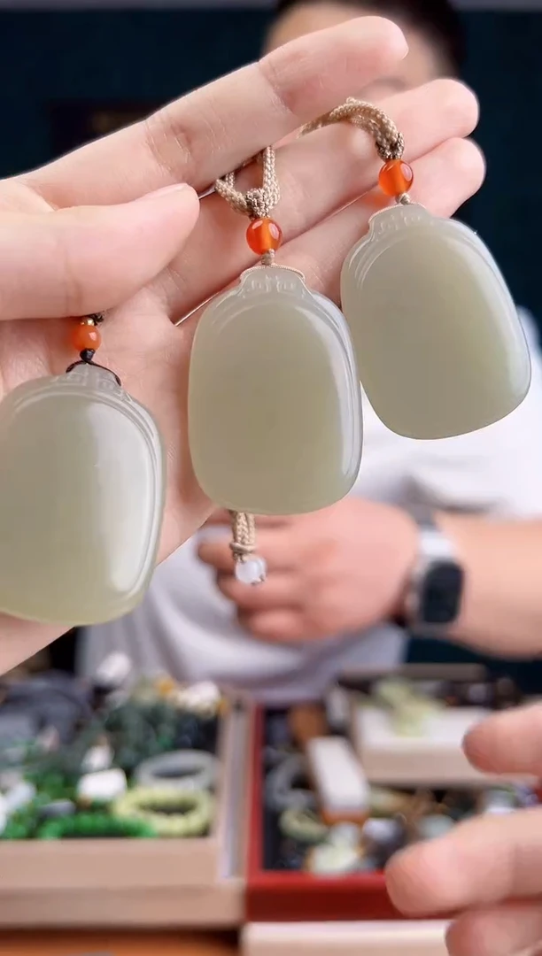 和田玉未镶嵌颈饰多样性发货 拍一单发一个