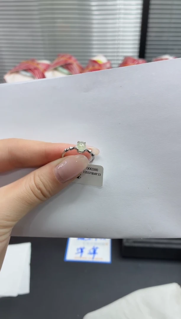 颈饰银S925镶嵌翡翠1111111111111111