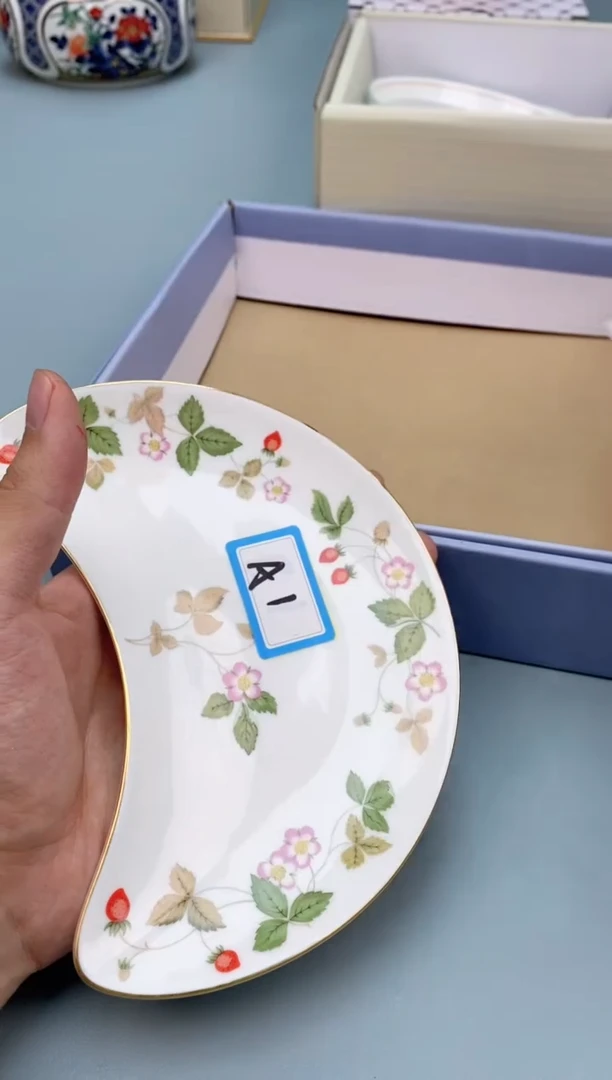 瓷片瓷片开播，全场浮力