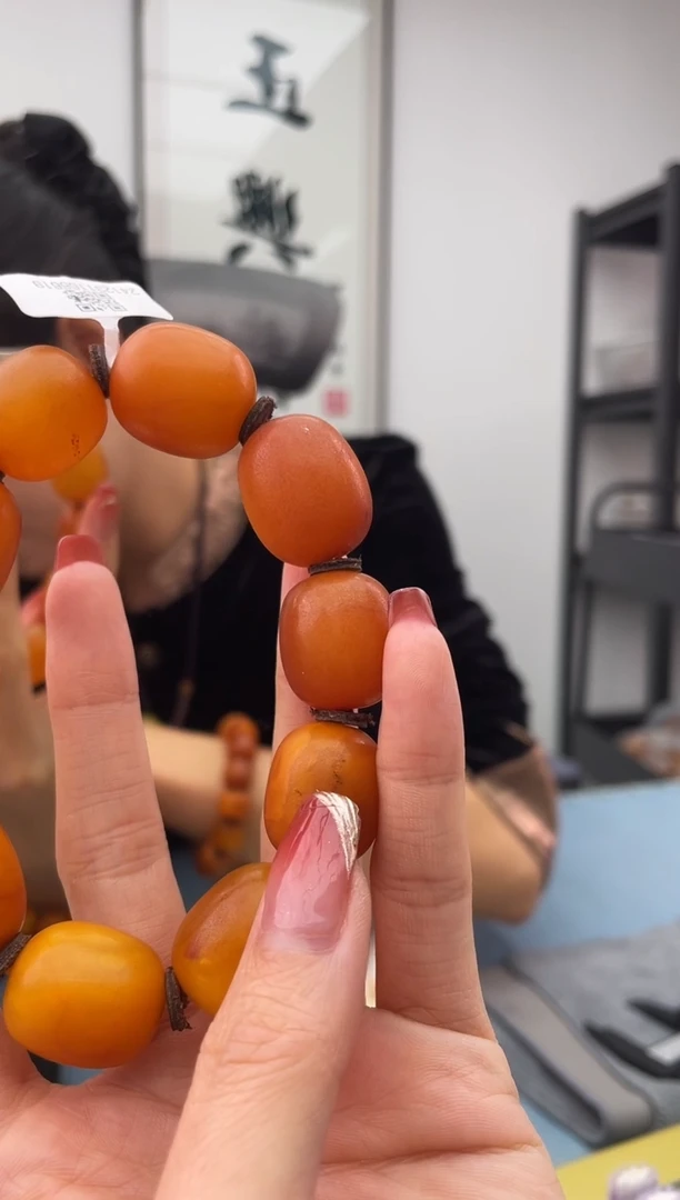 【闪购商品】蜜蜡珠宝奇石未镶嵌微瑕，假一罚十046.18