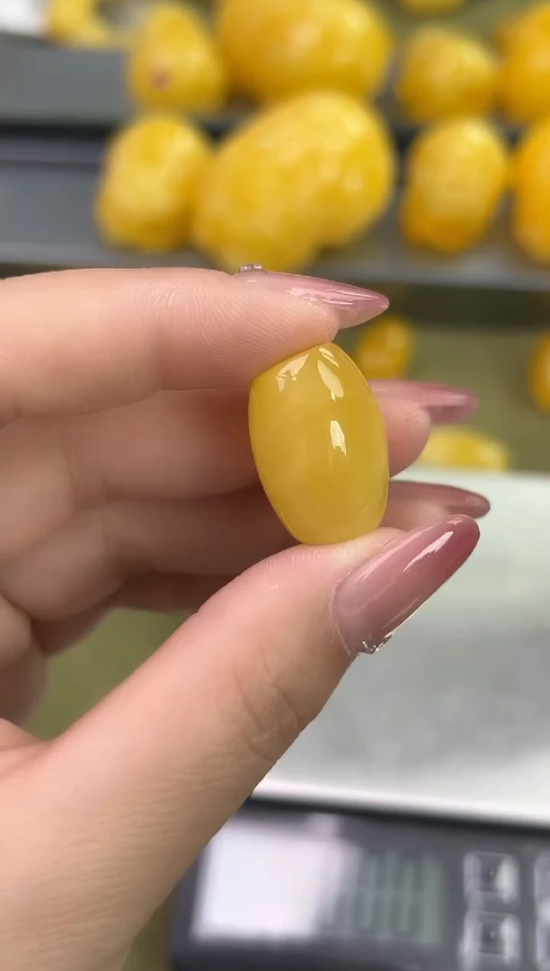 裸石琥珀未镶嵌天然琥珀蜜蜡吊坠