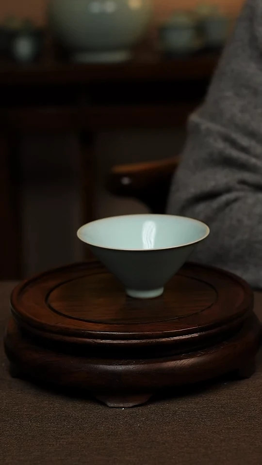 瓷片天青色全手工斗笠杯70ml微瑕不带礼盒