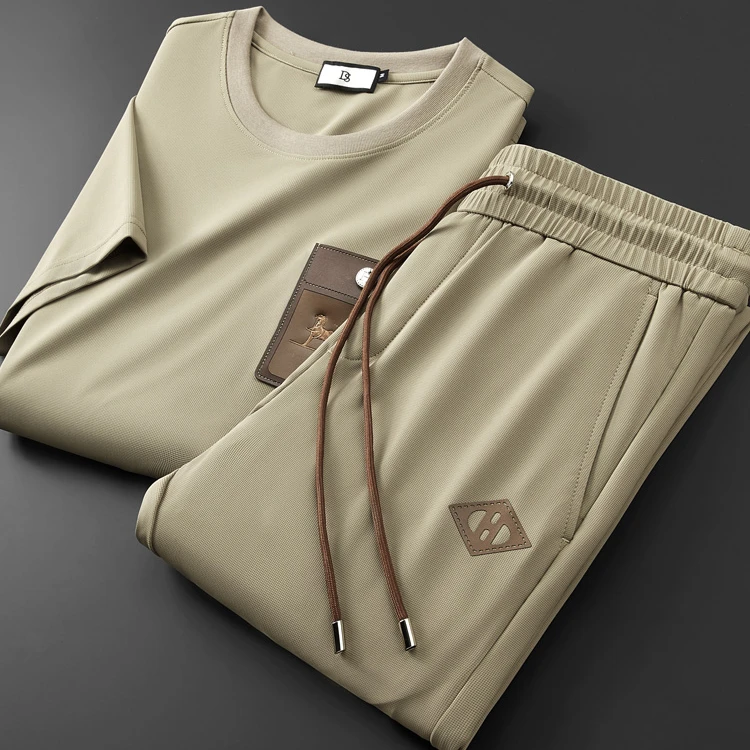 喀费基赫夏冰丝感休闲运动套装男贴皮口袋短袖t恤小脚卫裤两件套