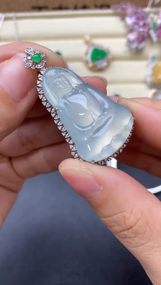 【闪购商品】翡翠颈饰18K金镶嵌550-中国好珍宝