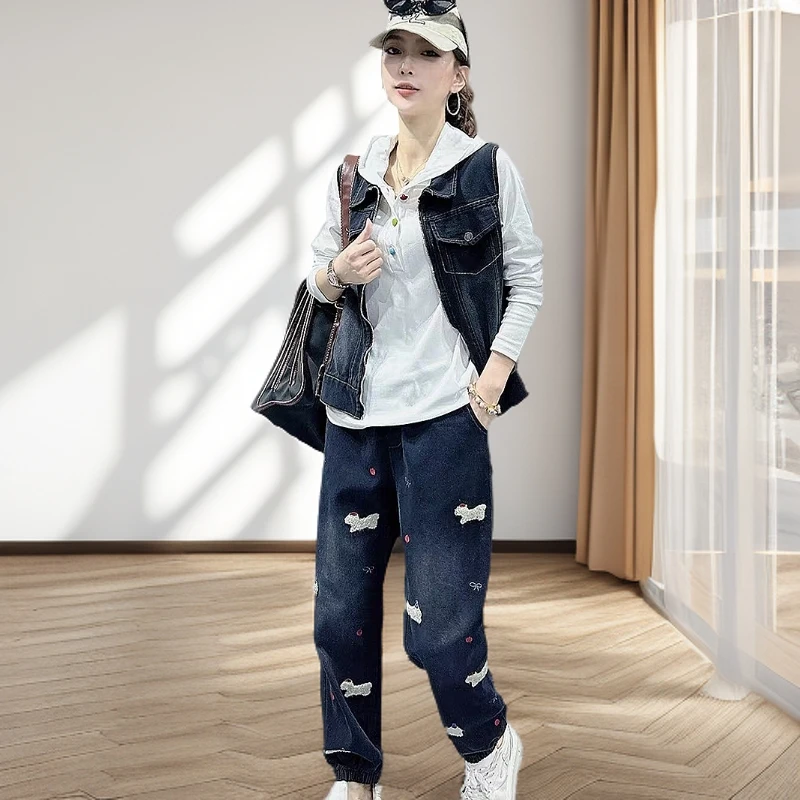 时尚减龄牛仔马甲连帽打底衫牛仔束脚裤休闲女装套装春秋款三件套