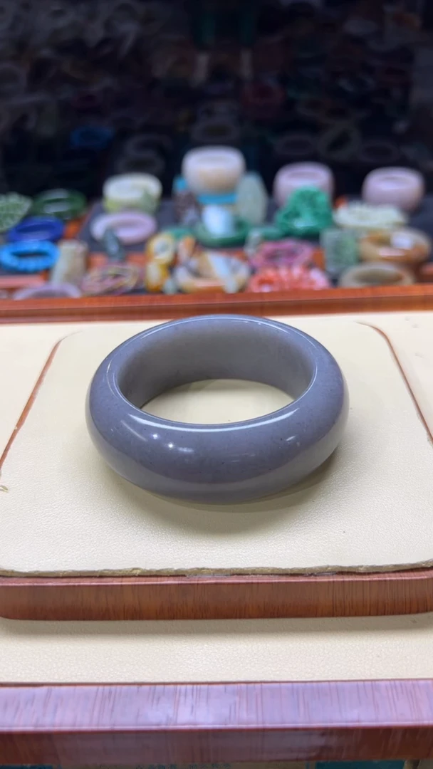 未镶嵌手镯石英质玉青*144