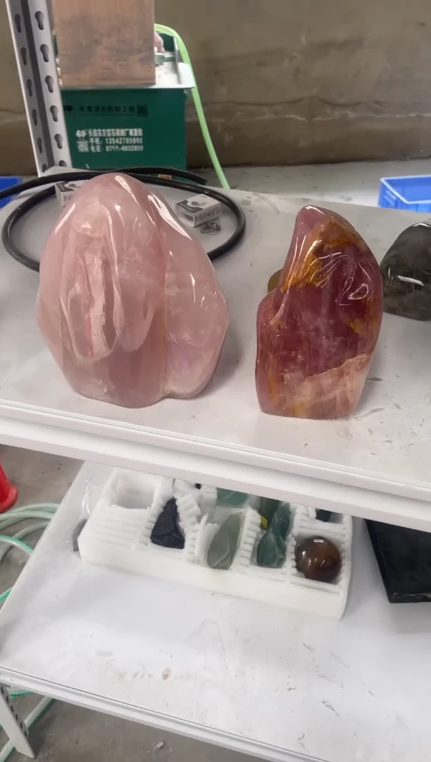 【闪购商品】芙蓉石原石未镶嵌天然粉水晶拍18单99发1