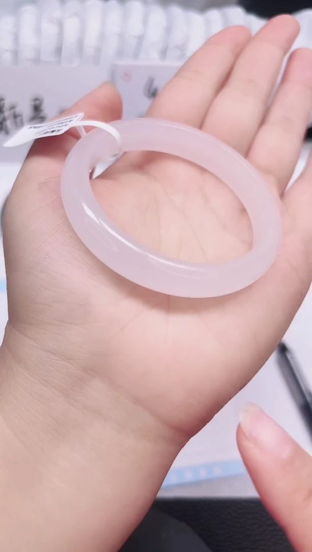 未镶嵌手镯石英质玉89-52.5