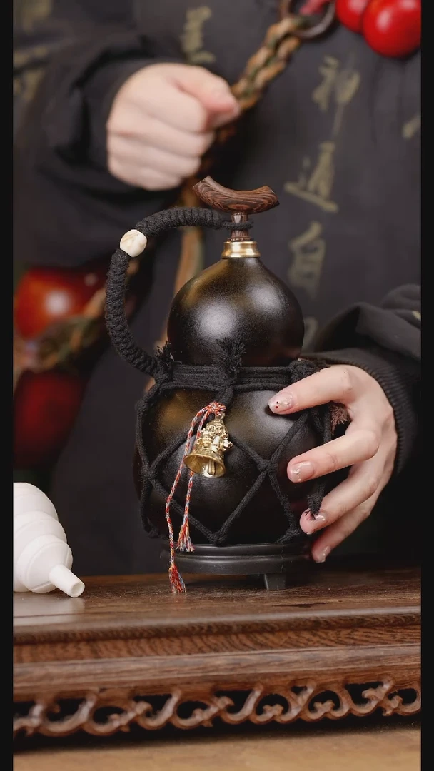 193号精品天然大漆酒葫芦一物一拍~