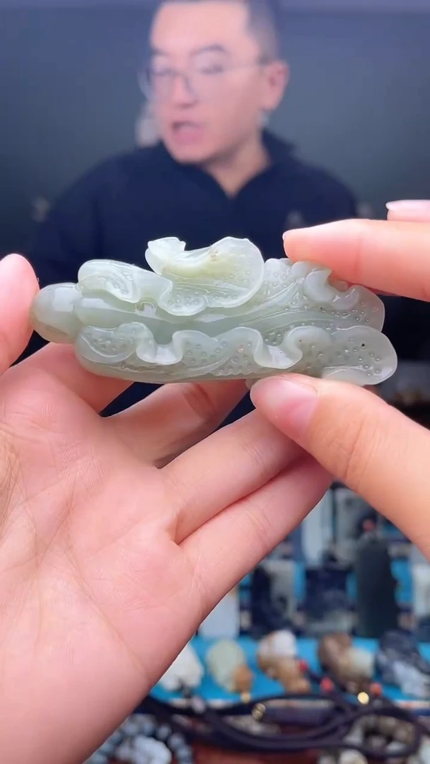 未镶嵌和田玉挂件1