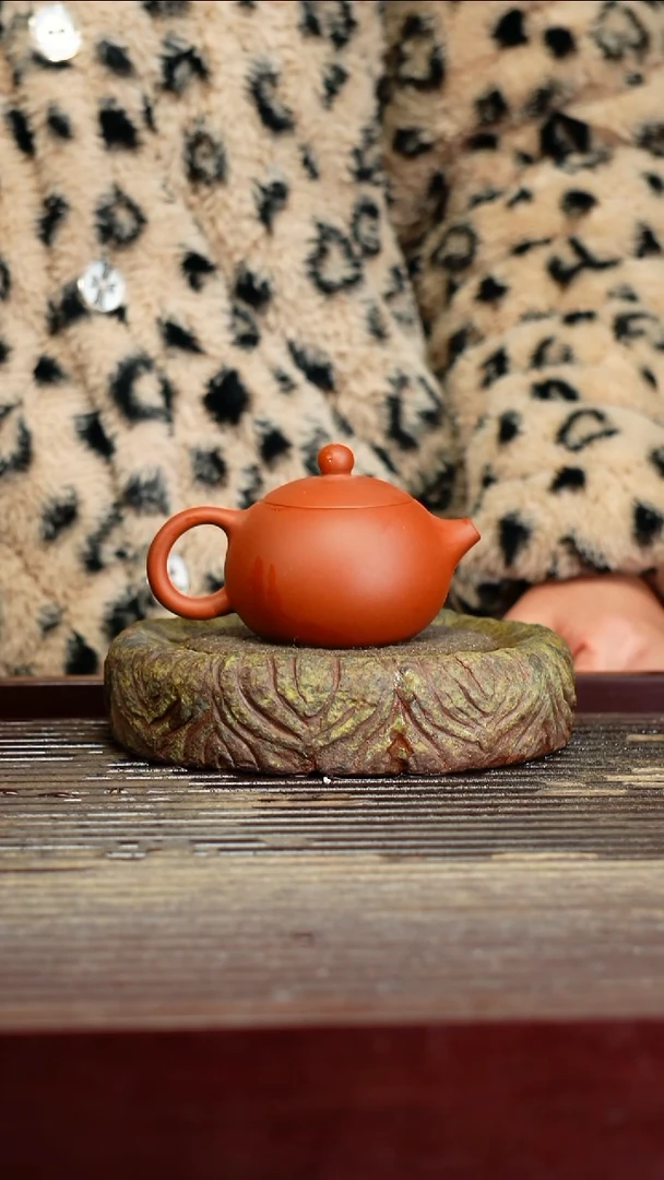 宜兴原矿紫砂壶茶壶宜兴原矿紫砂壶茶壶100C