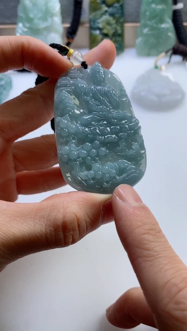 【闪购商品】翡翠挂件未镶嵌