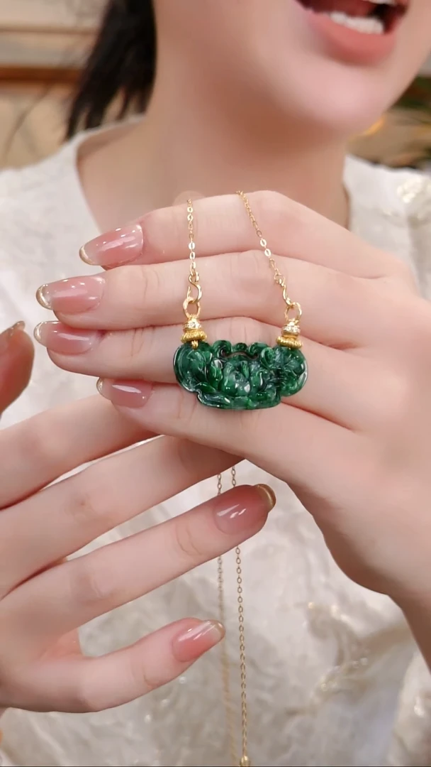 颈饰未镶嵌翡翠国风