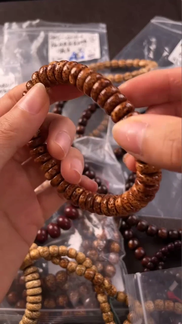 星月菩提手串精工级珀金药片11*5手串