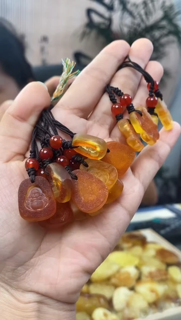 未镶嵌琥珀裸石天然琥珀蜜蜡多样性发一