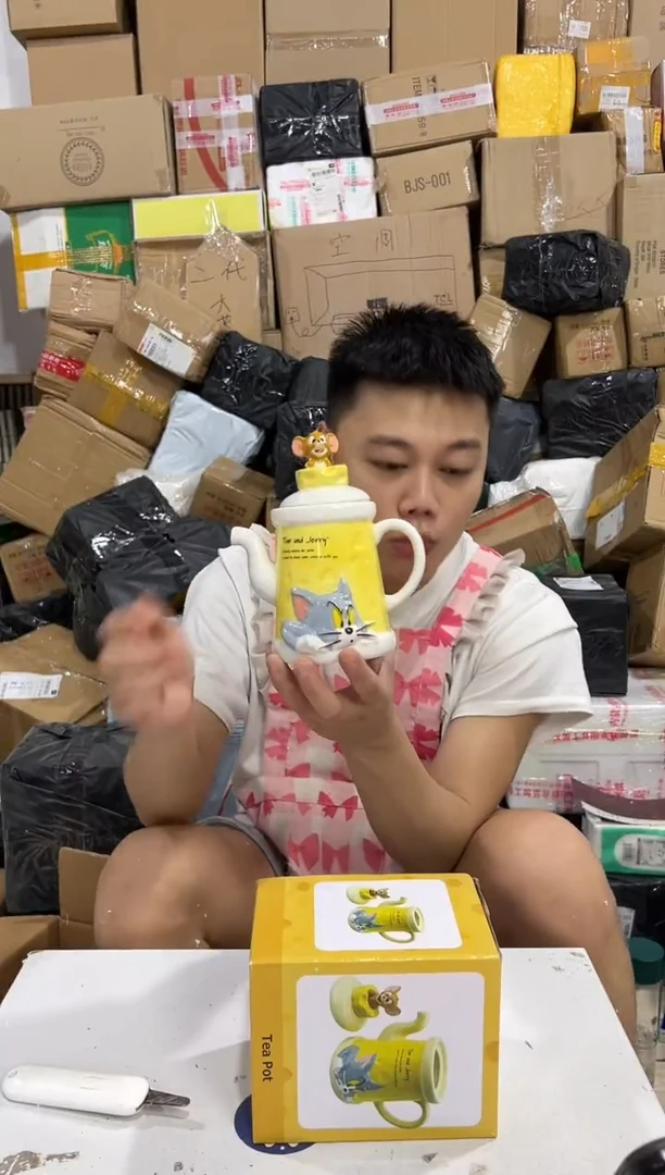 瓷片原盒猫和老鼠奶酪茶壶