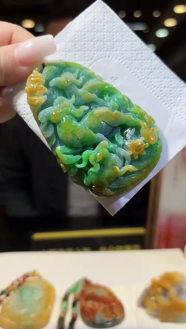 未镶嵌定制翡翠02/1110/C/羊