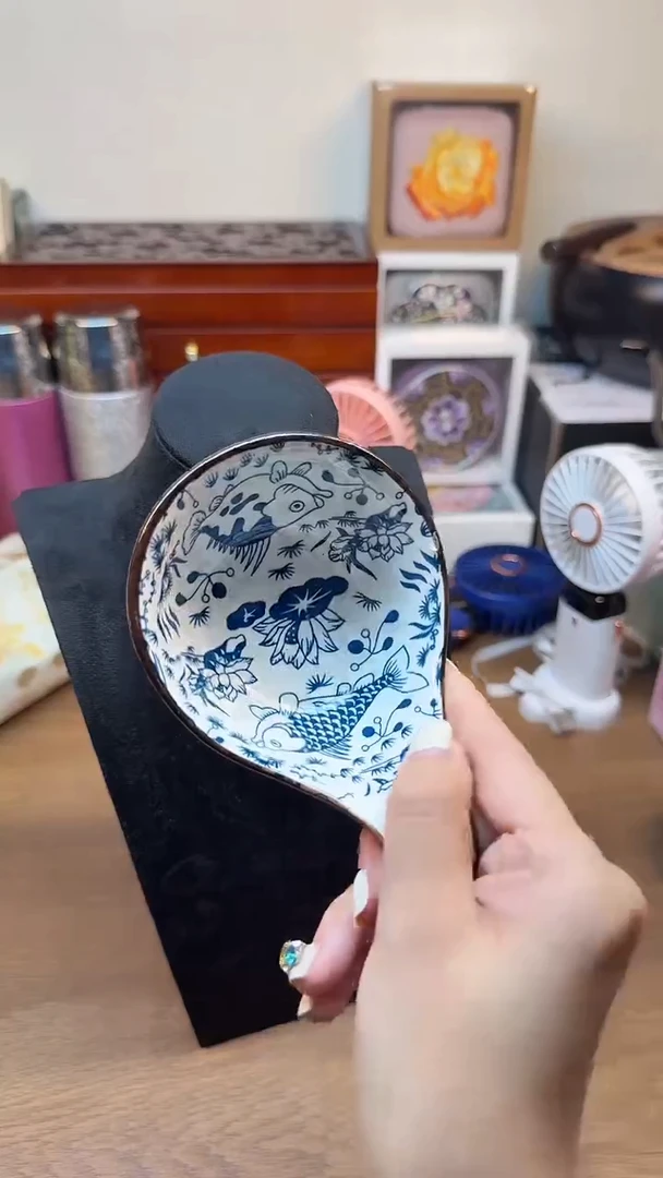 瓷片哈哈哈哈哈哈哈哈哈82