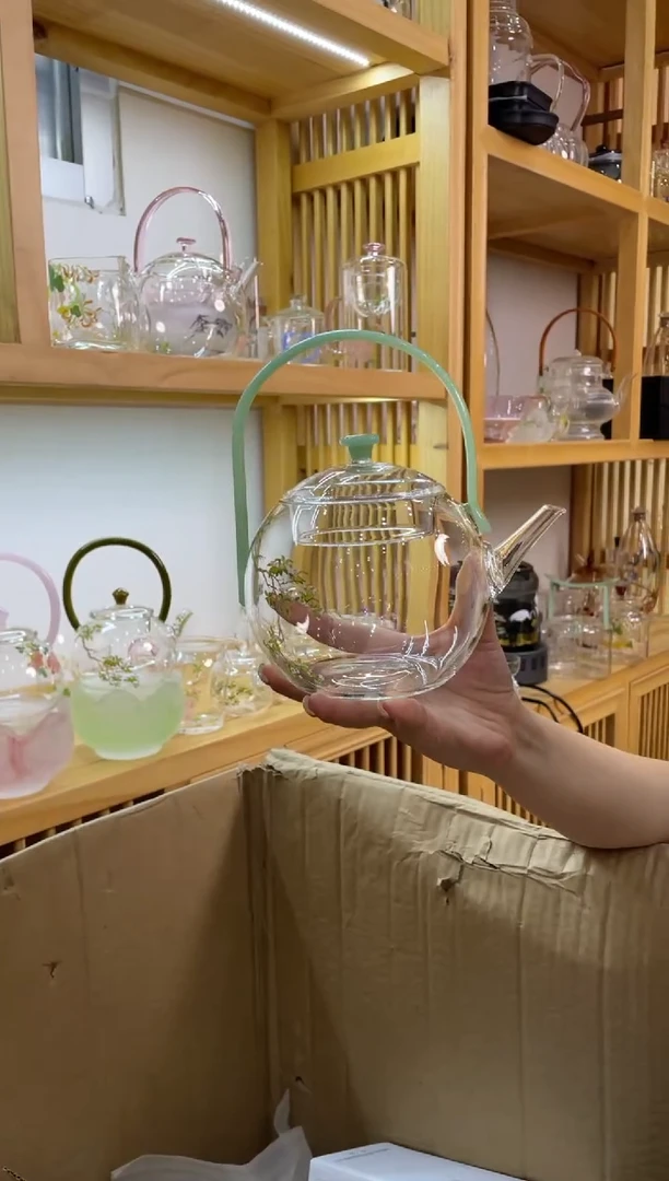 遇器抱月壶梨花白燕绿把