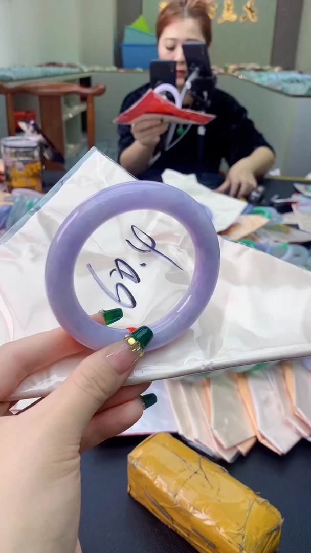 翡翠手镯未镶嵌0633605166