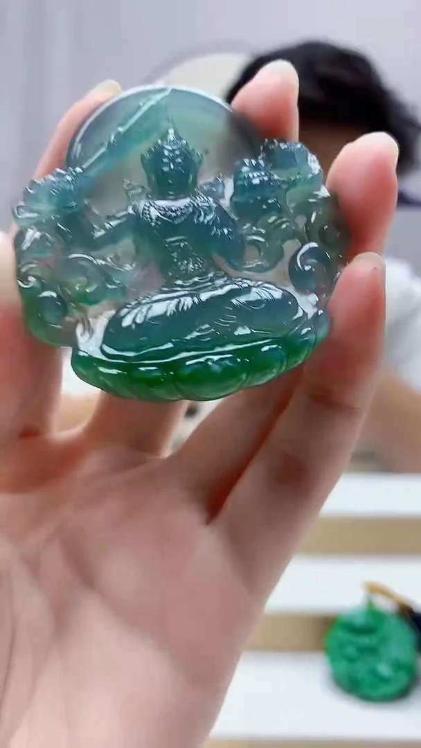 未镶嵌定制翡翠4688zm-毛货挂件人物108