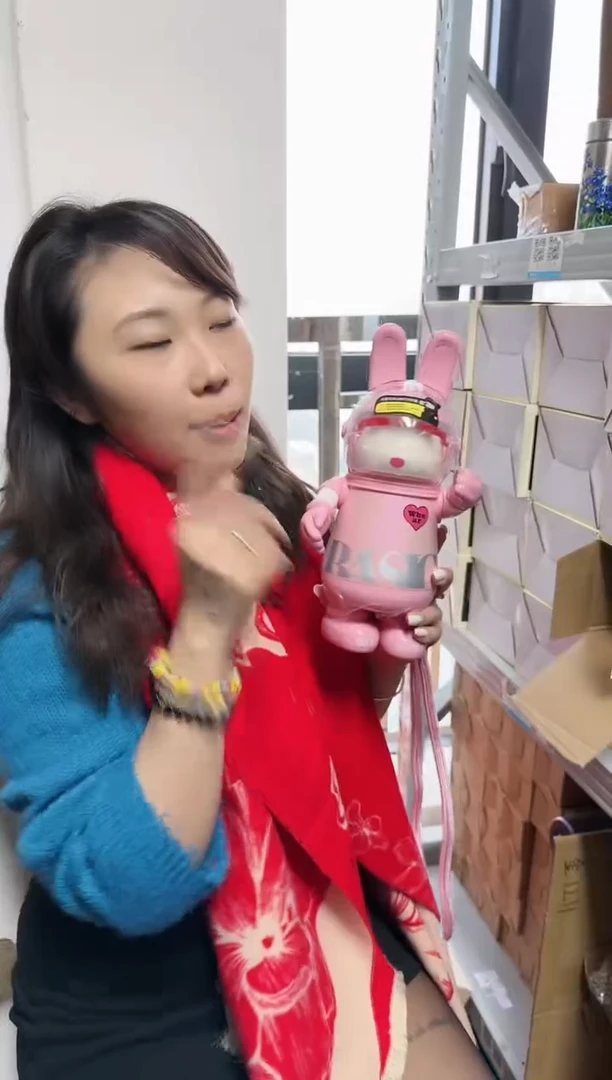 【闪购商品】瓷L052-------------