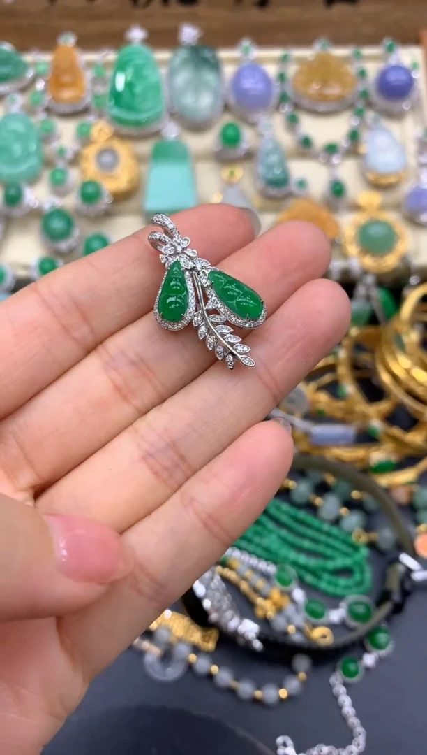 【闪购商品】翡翠颈饰18K金镶嵌358-中国好珍宝