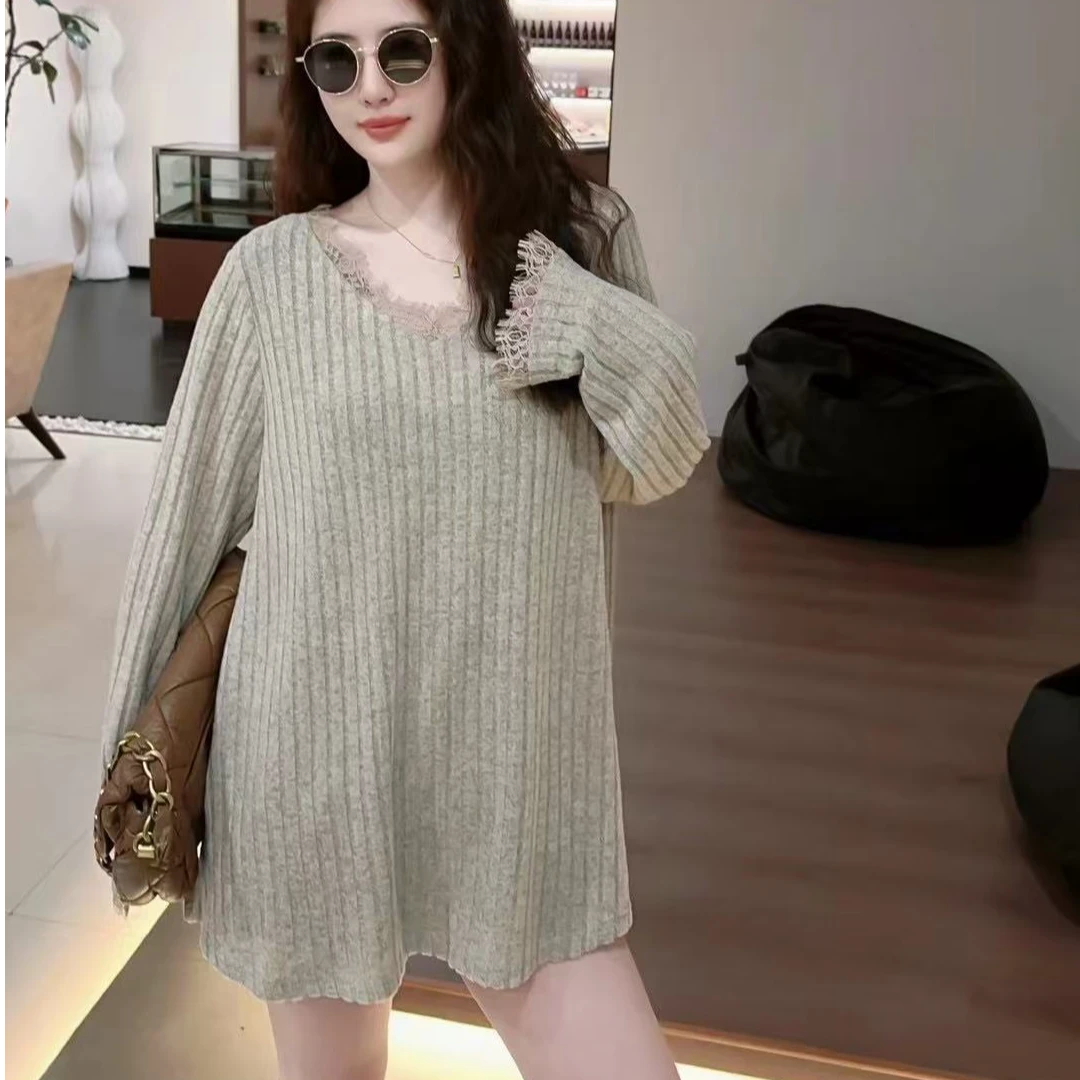 条绒蕾丝上衣气241253质显瘦长袖时尚宽松打底饕餮大码女装