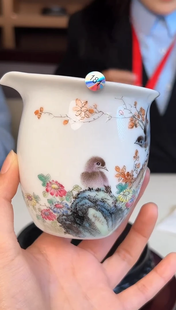 【闪购商品】公道杯粉彩花鸟公道杯181
