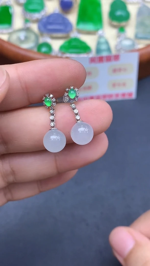 18K金镶嵌翡翠耳饰211-中国好珍宝